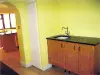 107-kitchen1